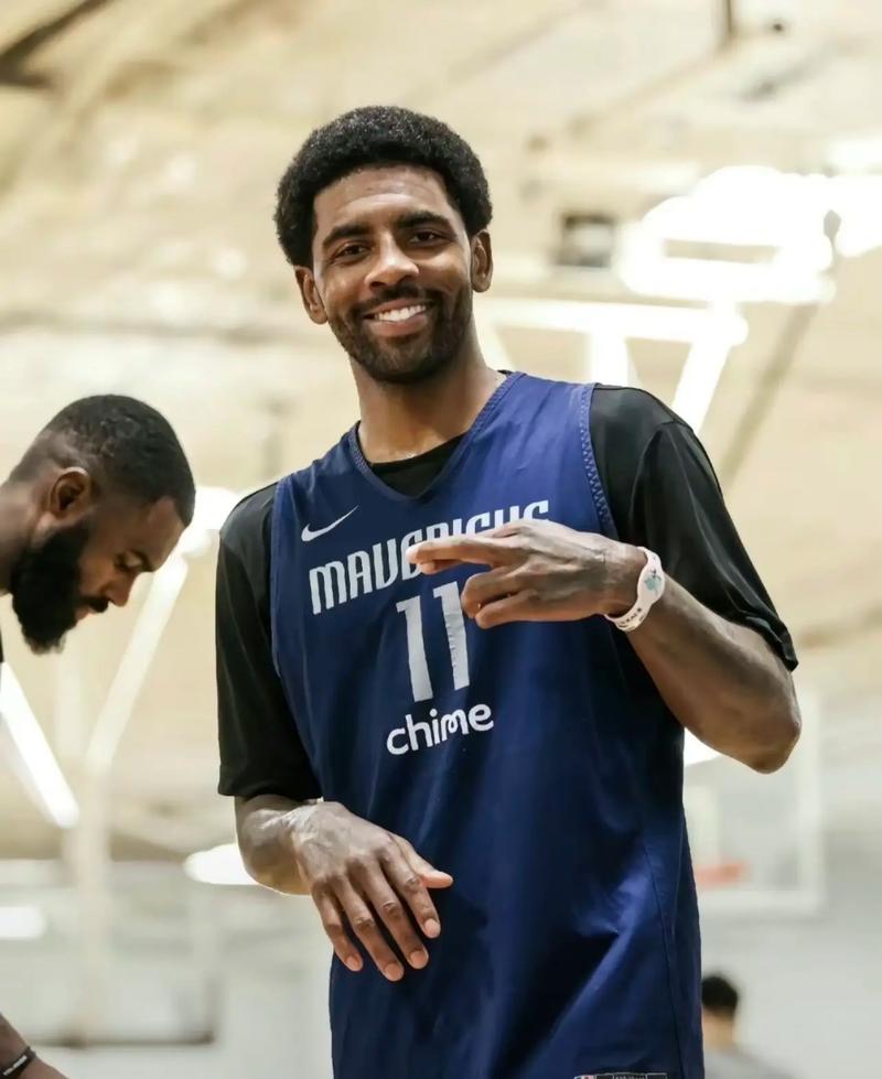 梅西的魅力，特朗普女儿伊万卡现场观战迈阿密国际比赛（梅西风采尽显，特朗普之女伊万卡现身观战迈阿密国际比赛）