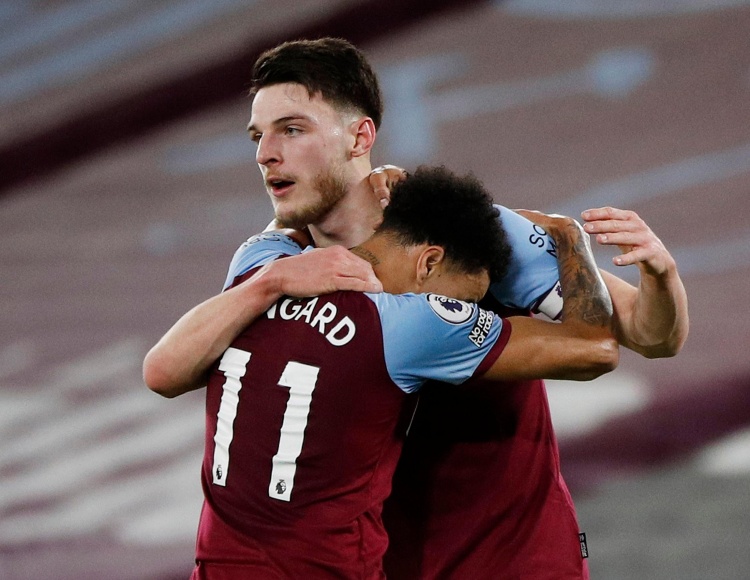 徐尚：我建议并支持邵佳一竞聘国足主帅，希望他到更高的舞台（徐尚：倡议并力挺邵佳一竞聘国足主帅，盼其迈向更高舞台）