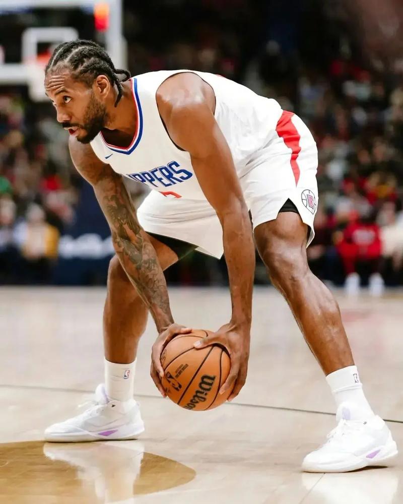 爷青回，维耶里社媒晒与大罗、巴乔、托蒂、卡纳瓦罗等人合照（回忆杀！维耶里社媒晒与罗纳尔多、巴乔、托蒂、卡纳瓦罗等传奇合影）